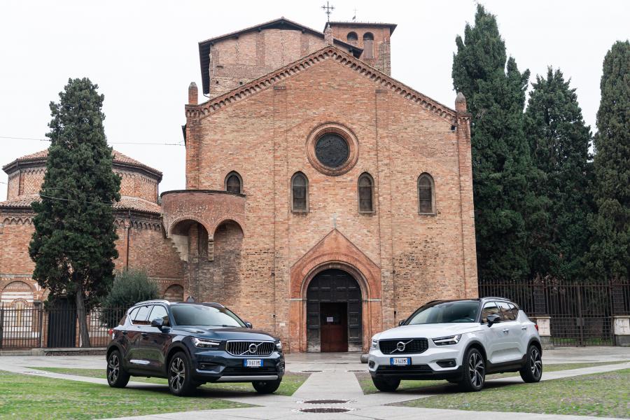  Volvo XC40 T5 Plug-in Hybrid Inscription 2020 года  (WW) (фото 44 из 44)